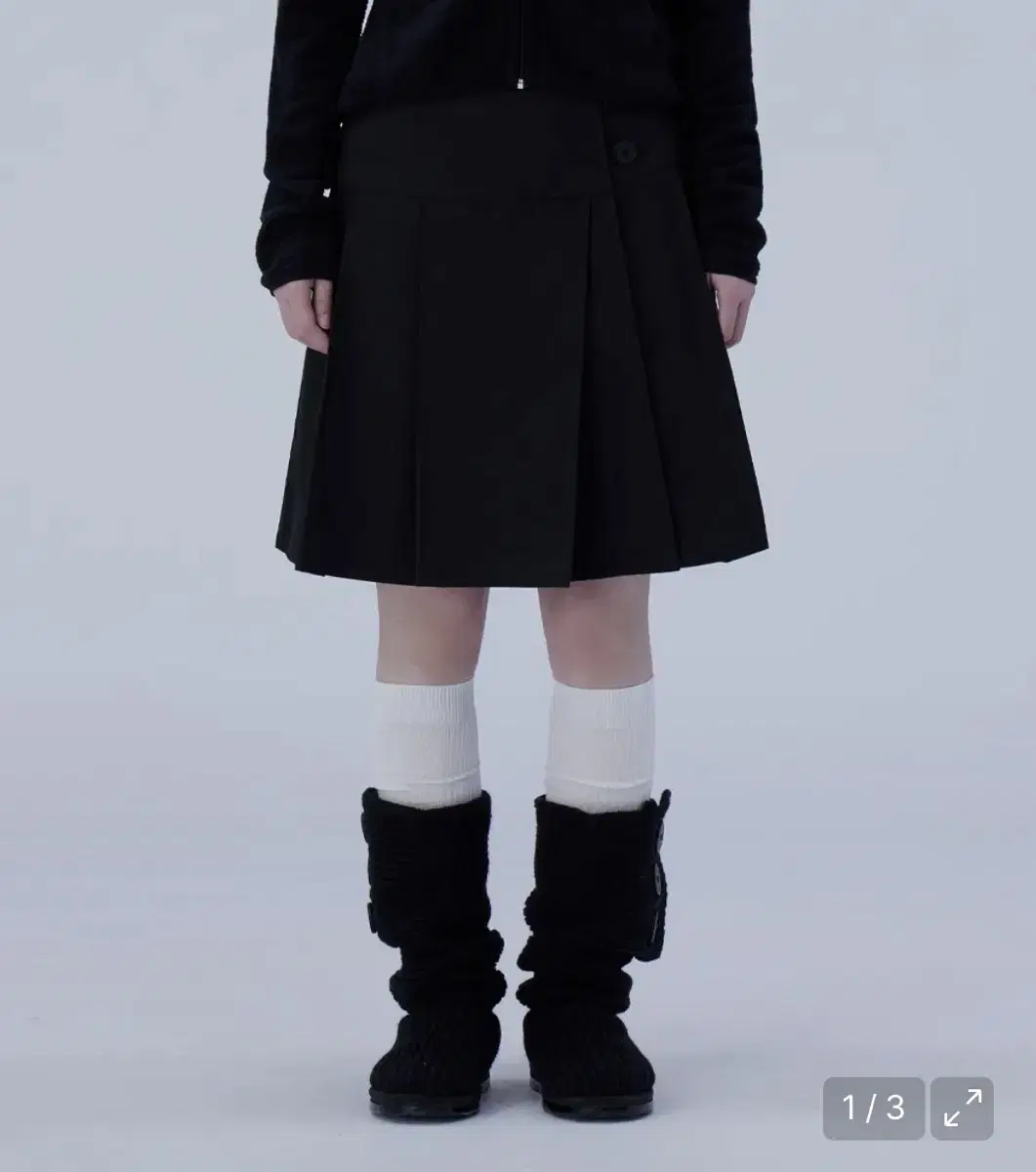 Miseki Seoul Pleated Skirt Pants M Waist S on Bunjang Global